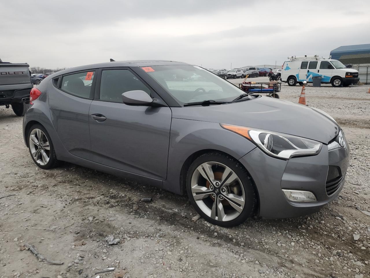 VIN KMHTC6AD9HU314397 2017 HYUNDAI VELOSTER no.4