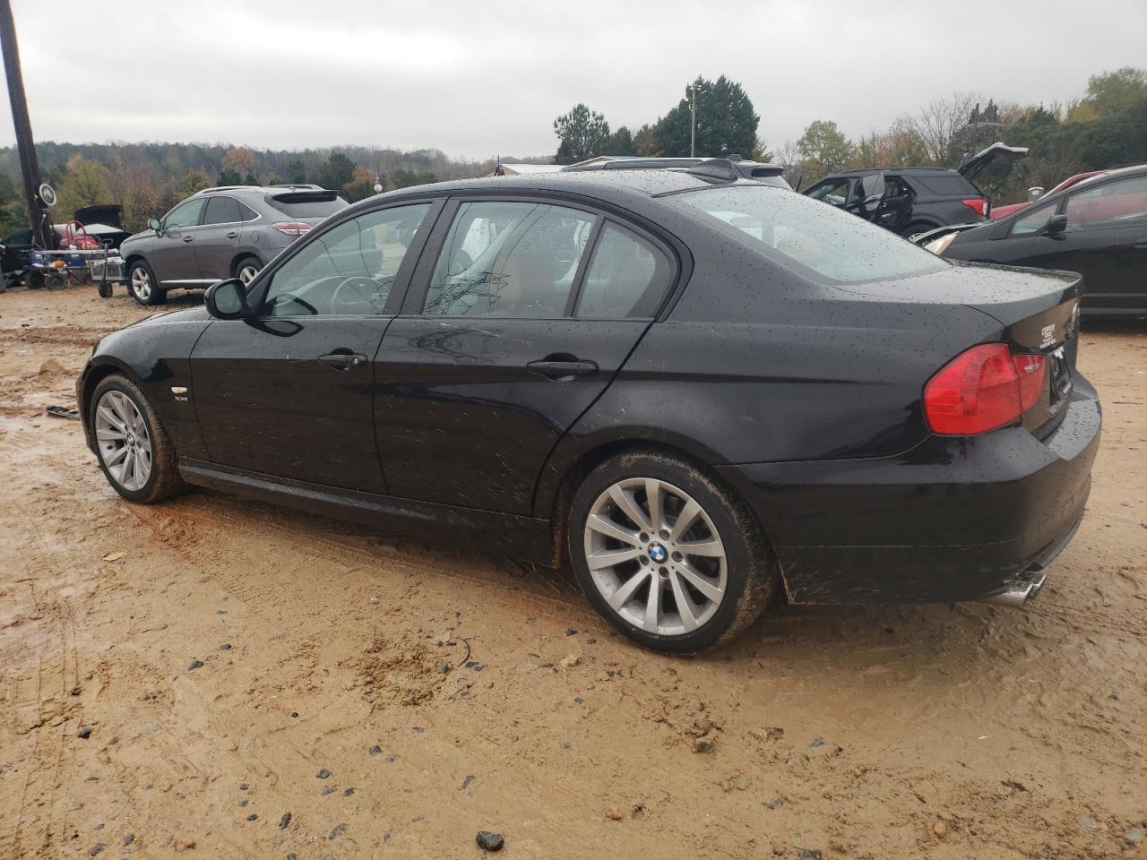 2011 BMW 3er - Image 2