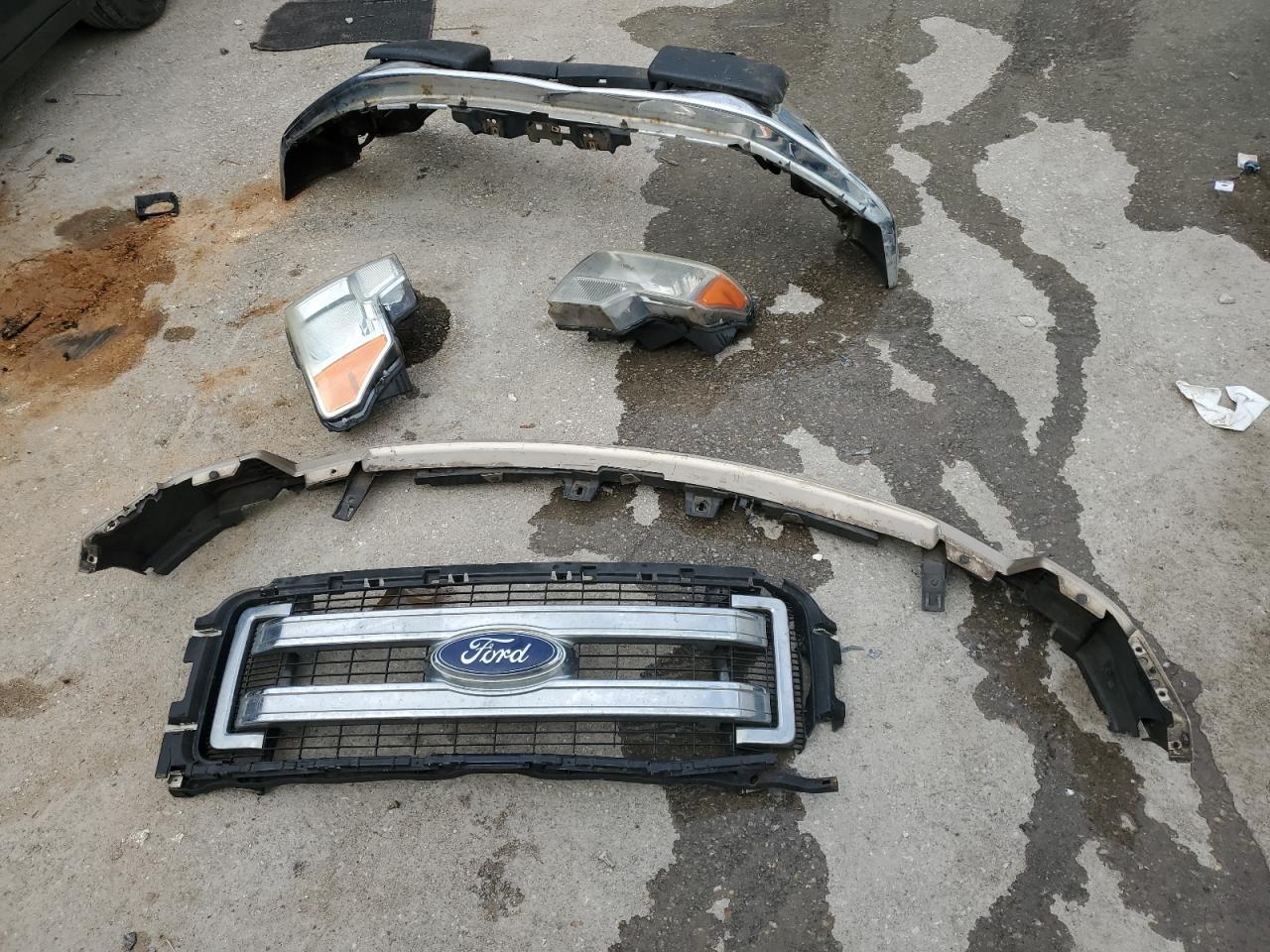 2014 Ford F-150 - Image 12