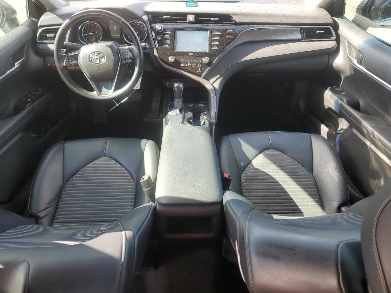 2020 Toyota Camry - Image 8