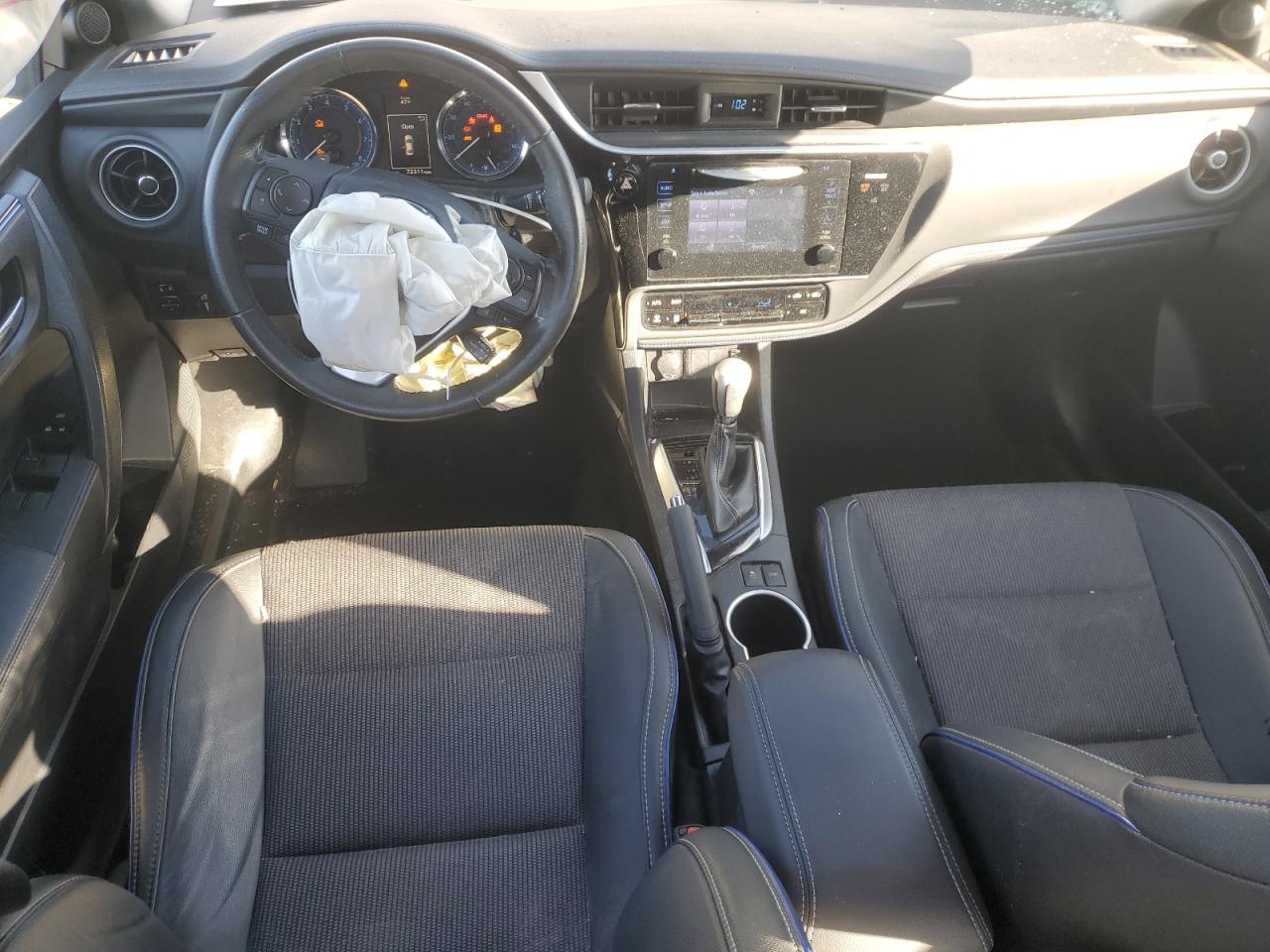 2017 Toyota Corolla - Image 8