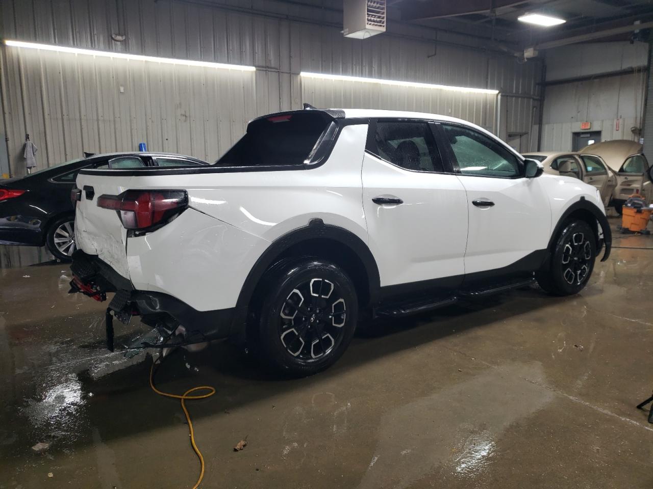 2022 Hyundai Santa Cruz - Image 3