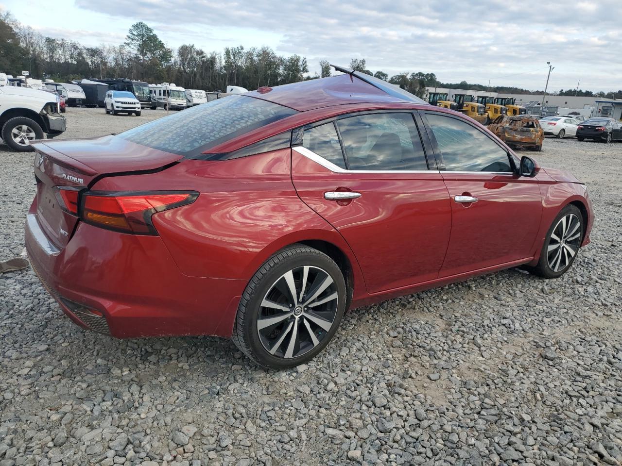 2019 Nissan Altima - Image 3