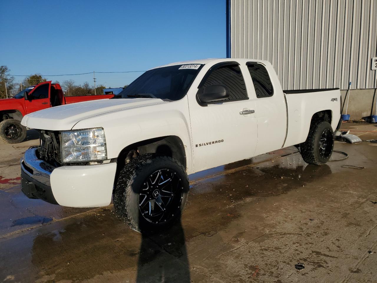 2009 Chevrolet Silverado - Image 1