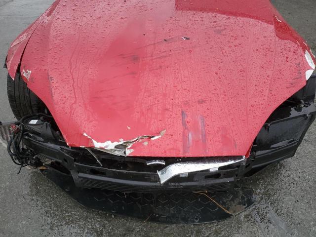  TESLA MODEL S 2021 Червоний