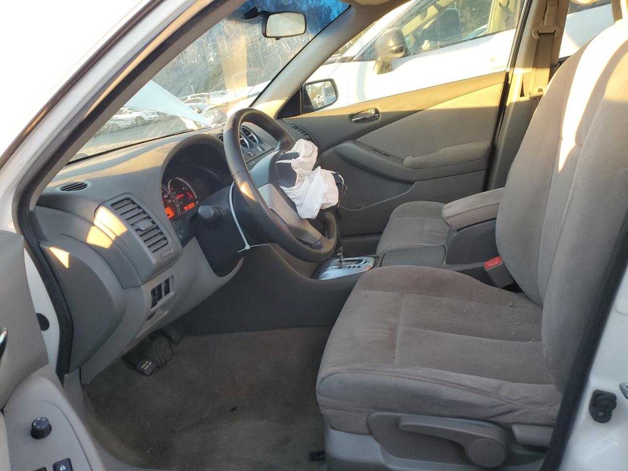 2011 Nissan Altima - Image 7