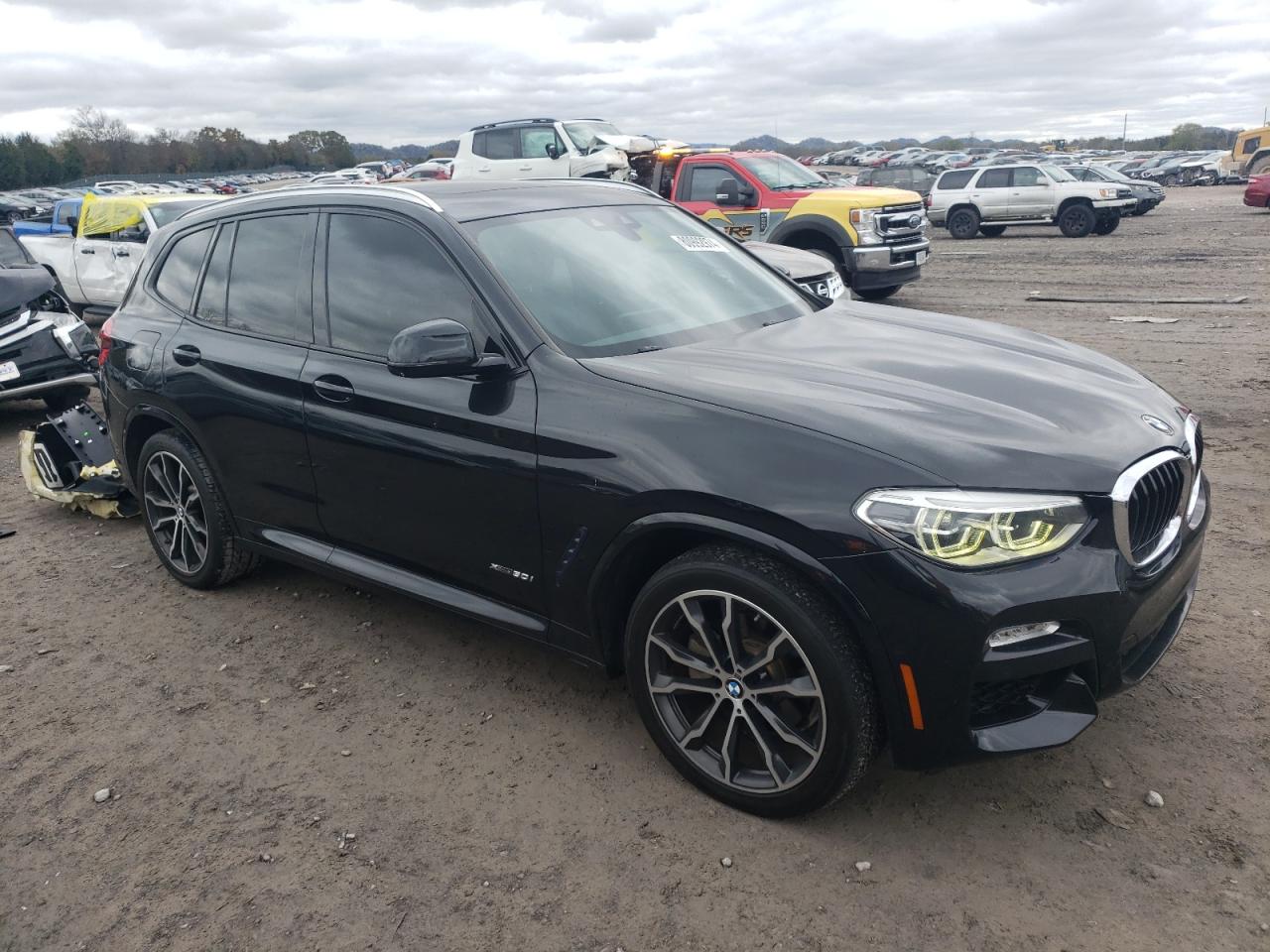 VIN 5UXTR9C52JLC79421 2018 BMW X3 no.4