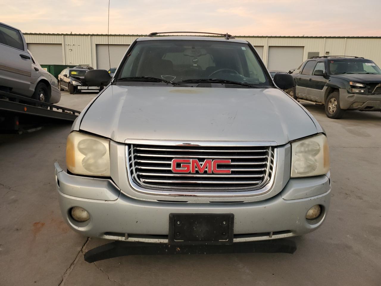 2008 GMC Envoy - Image 5