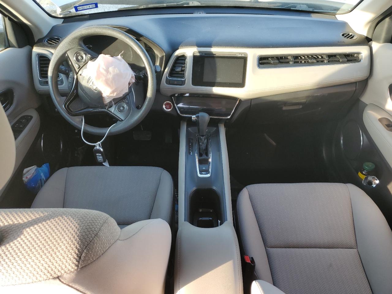 2016 Honda HR-V - Image 8