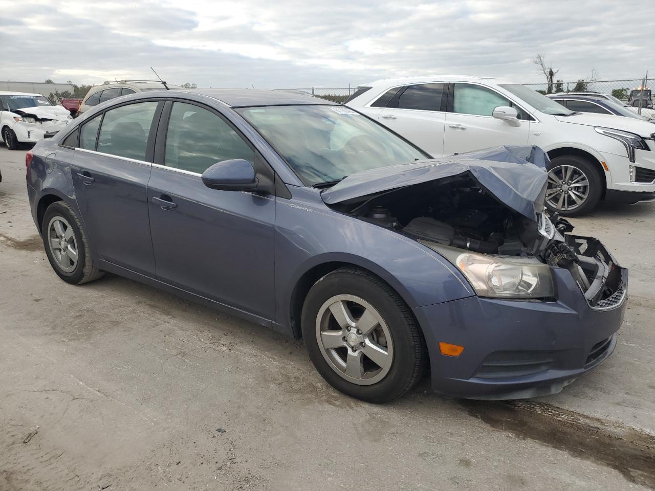 2014 Chevrolet Cruze - Image 4