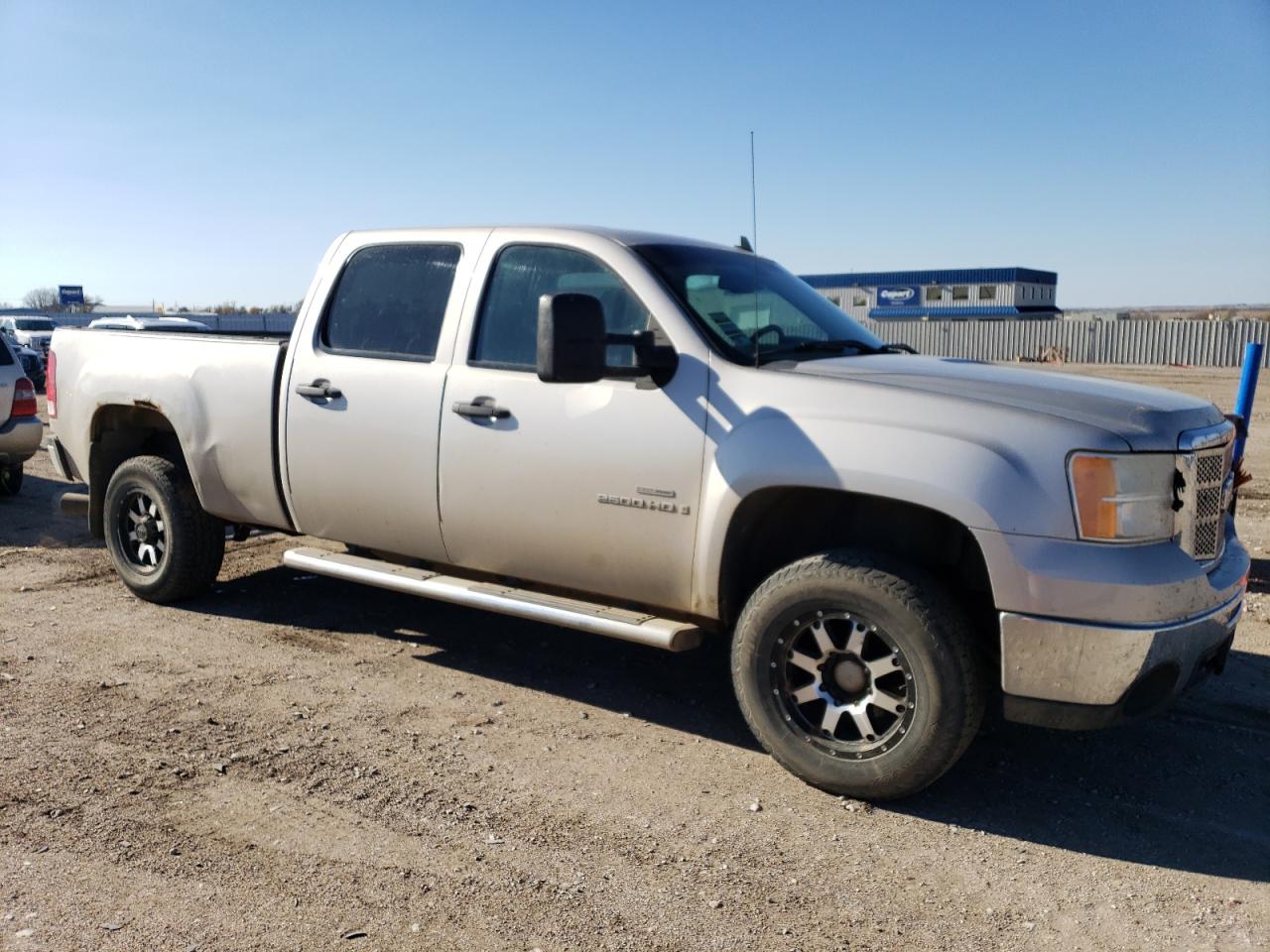 2008 GMC Sierra - Image 4