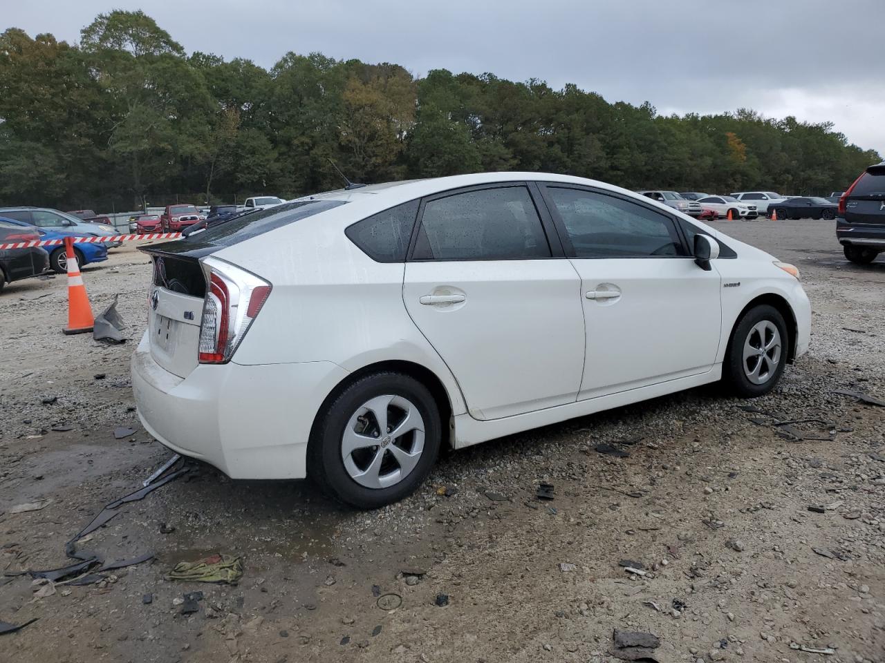 VIN JTDKN3DU0D5663568 2013 TOYOTA PRIUS no.3