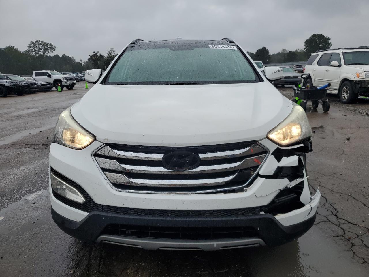 2014 Hyundai Santa Fe - Image 5