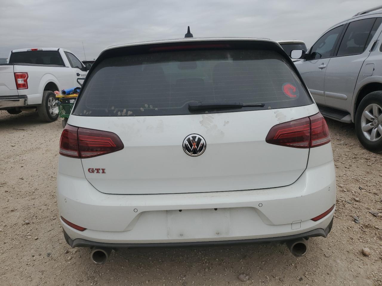 2019 Volkswagen GTI - Image 6