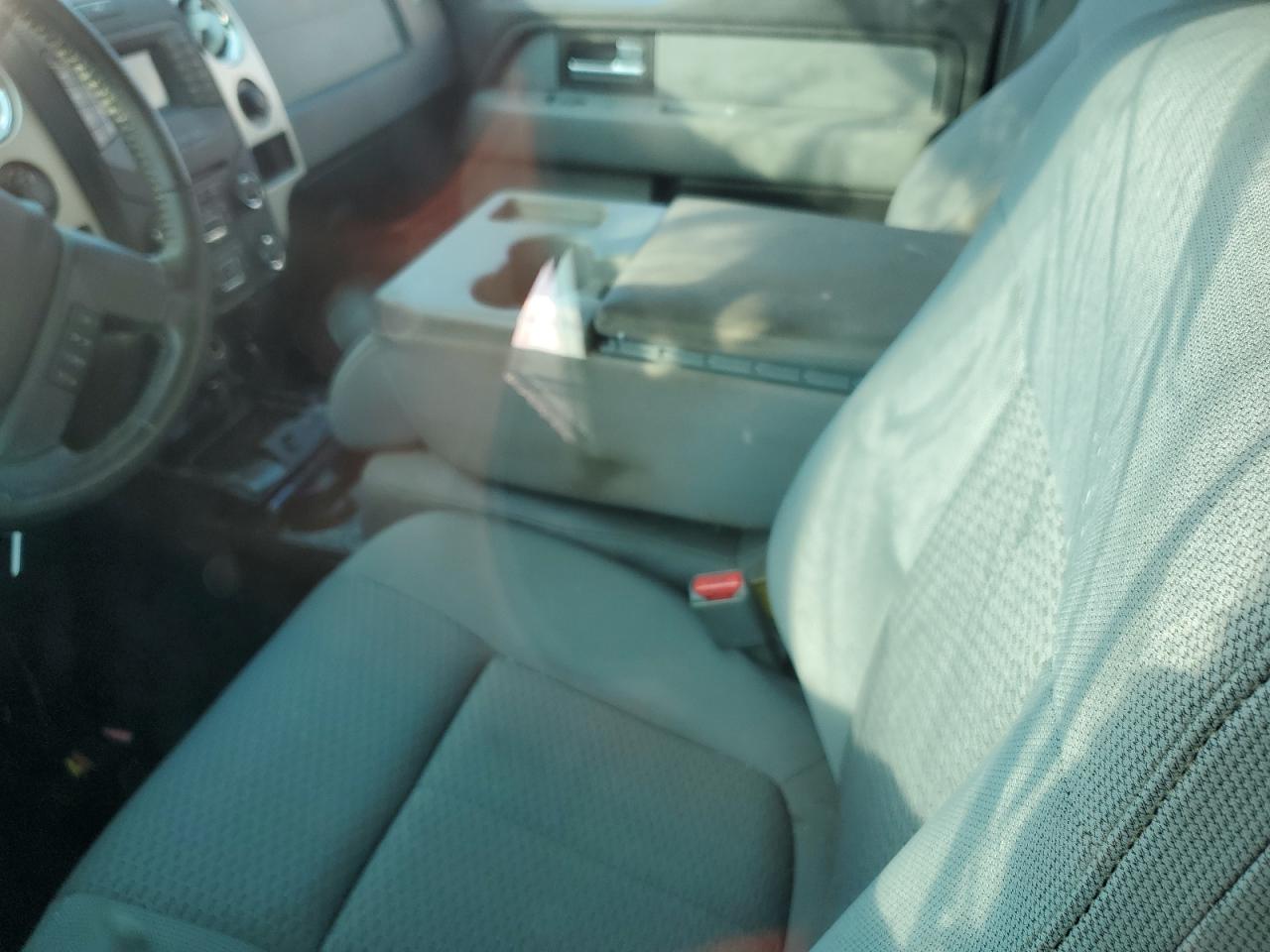 2014 Ford F-150 - Image 7