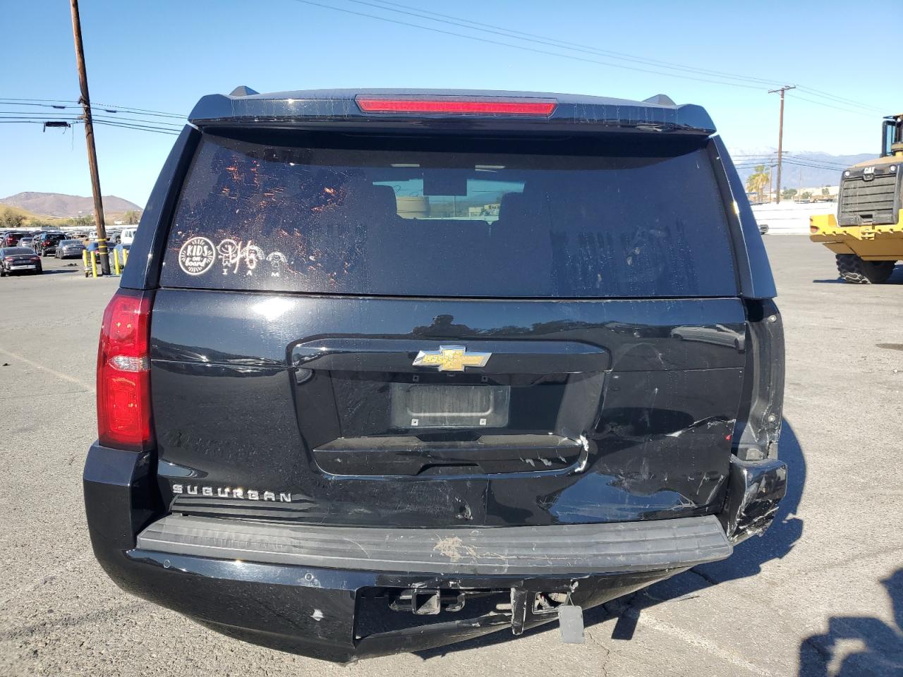 2016 Chevrolet Suburban - Image 6