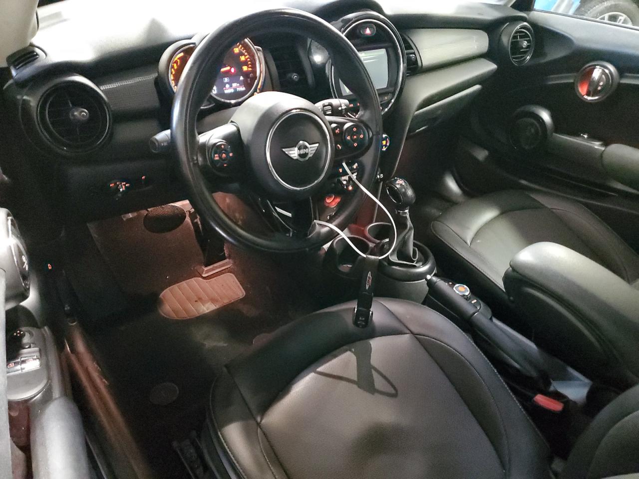 WMWXP5C58J2G63546 2018 Mini Cooper