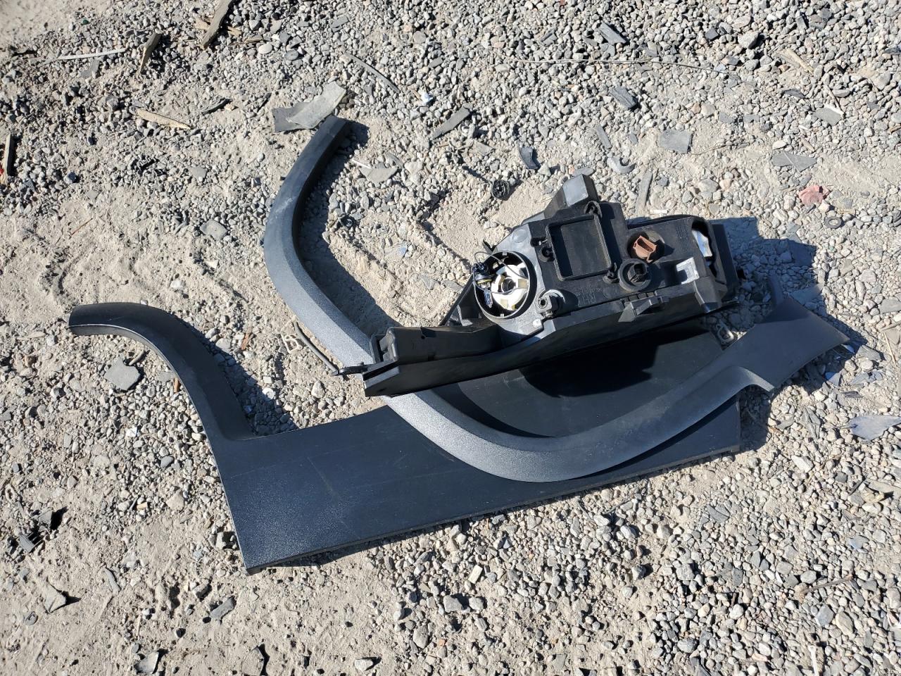 2017 GMC Acadia Slt-1 VIN: 1GKKNULS1HZ318395 Lot: 79516244