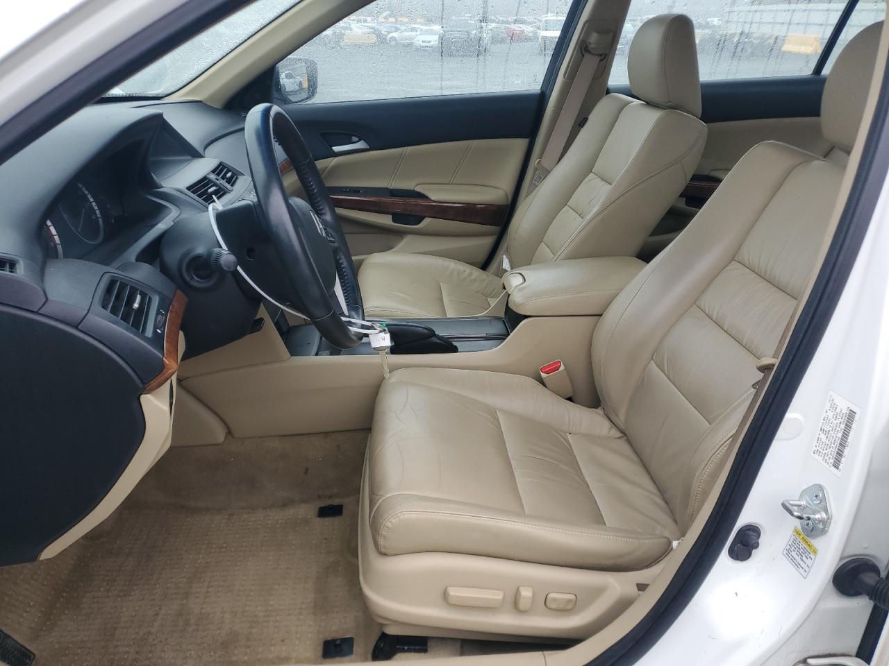 2011 Honda Accord - Image 7