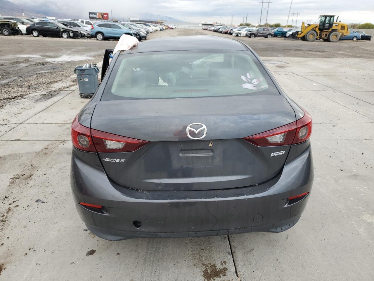 2015 Mazda 3 - Image 6