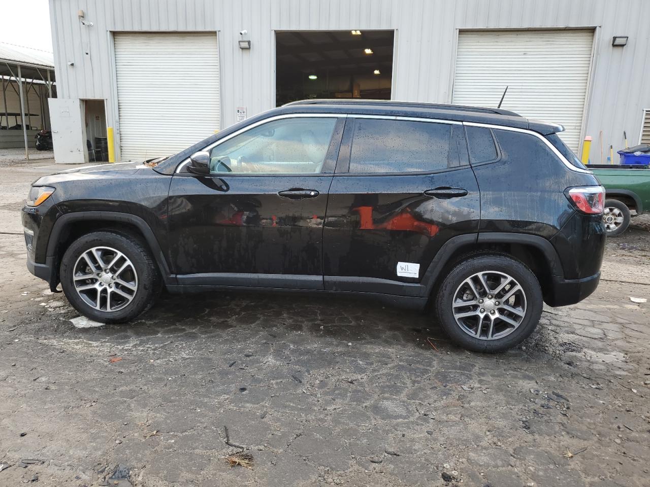 2018 Jeep Compass Latitude VIN: 3C4NJCBB5JT487560 Lot: 79253484