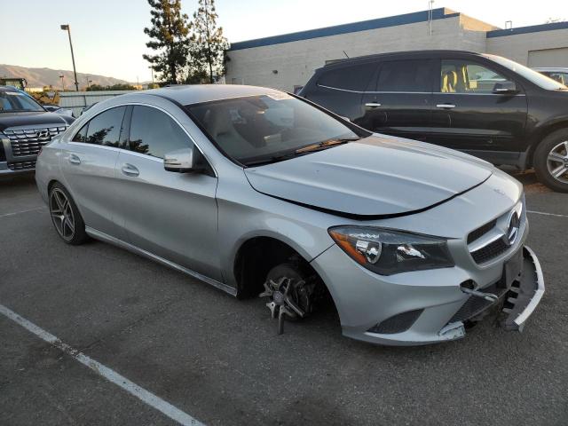  MERCEDES-BENZ CLA-CLASS 2015 Сріблястий