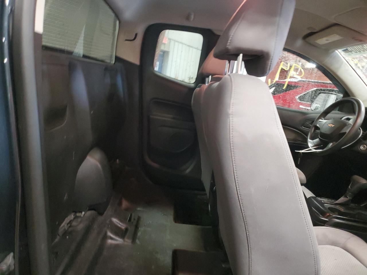 2019 Chevrolet Colorado - Image 10