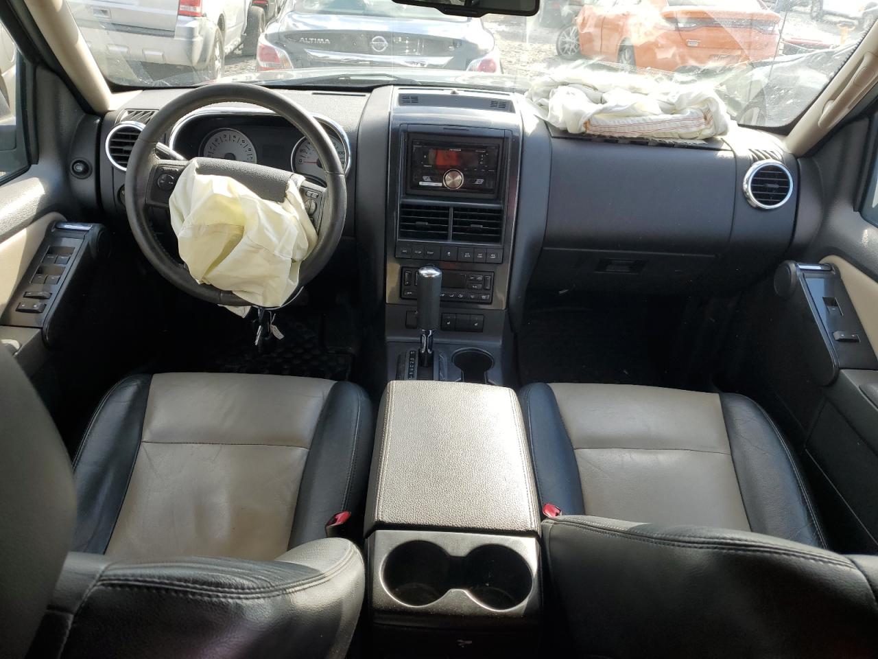 2008 Ford Explorer - Image 8