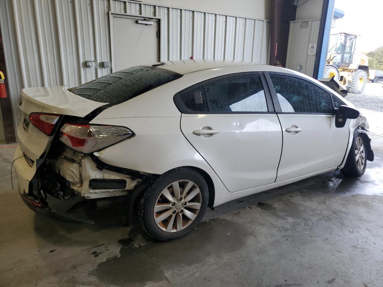 VIN KNAFX4A69G5475916 2016 KIA FORTE no.3