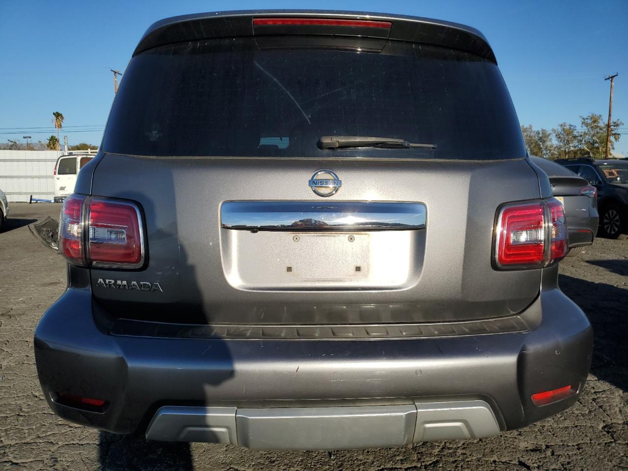 2018 Nissan Armada - Image 6