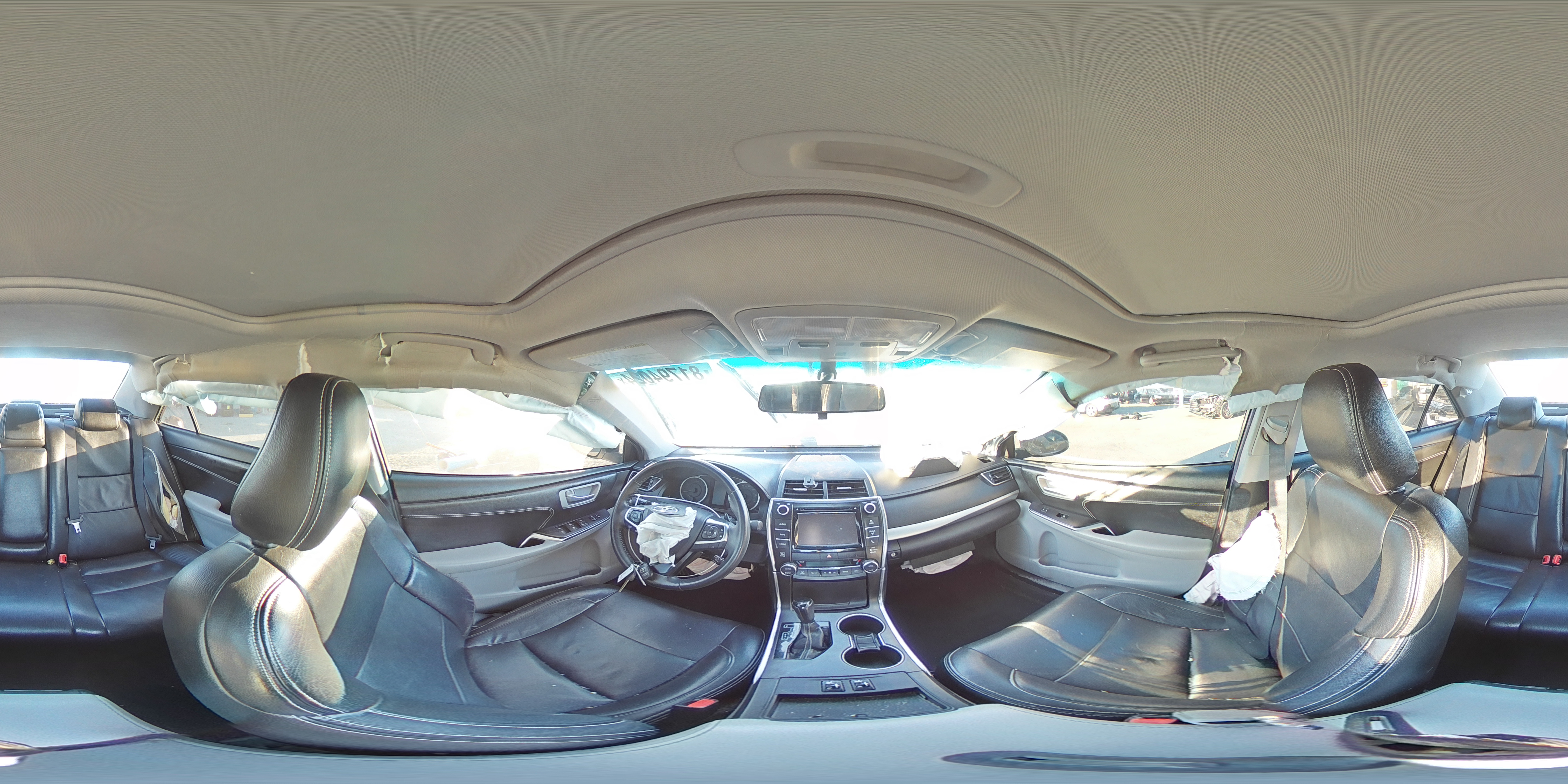 2017 Toyota Camry - Image 12