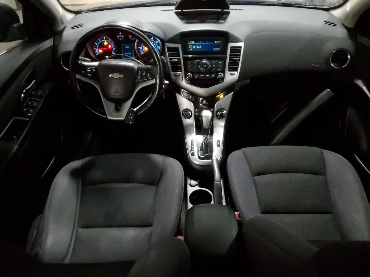 2014 Chevrolet Cruze - Image 8