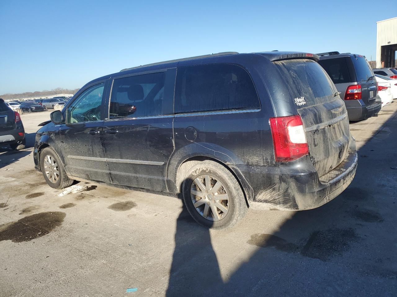 VIN 2C4RC1BG9DR780347 2013 CHRYSLER MINIVAN no.2