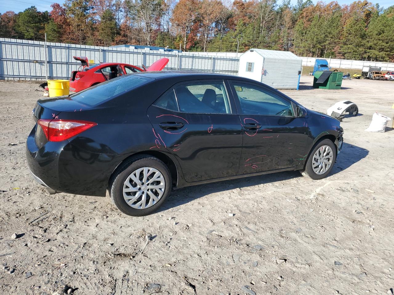 VIN 2T1BURHEXJC055029 2018 TOYOTA COROLLA no.3