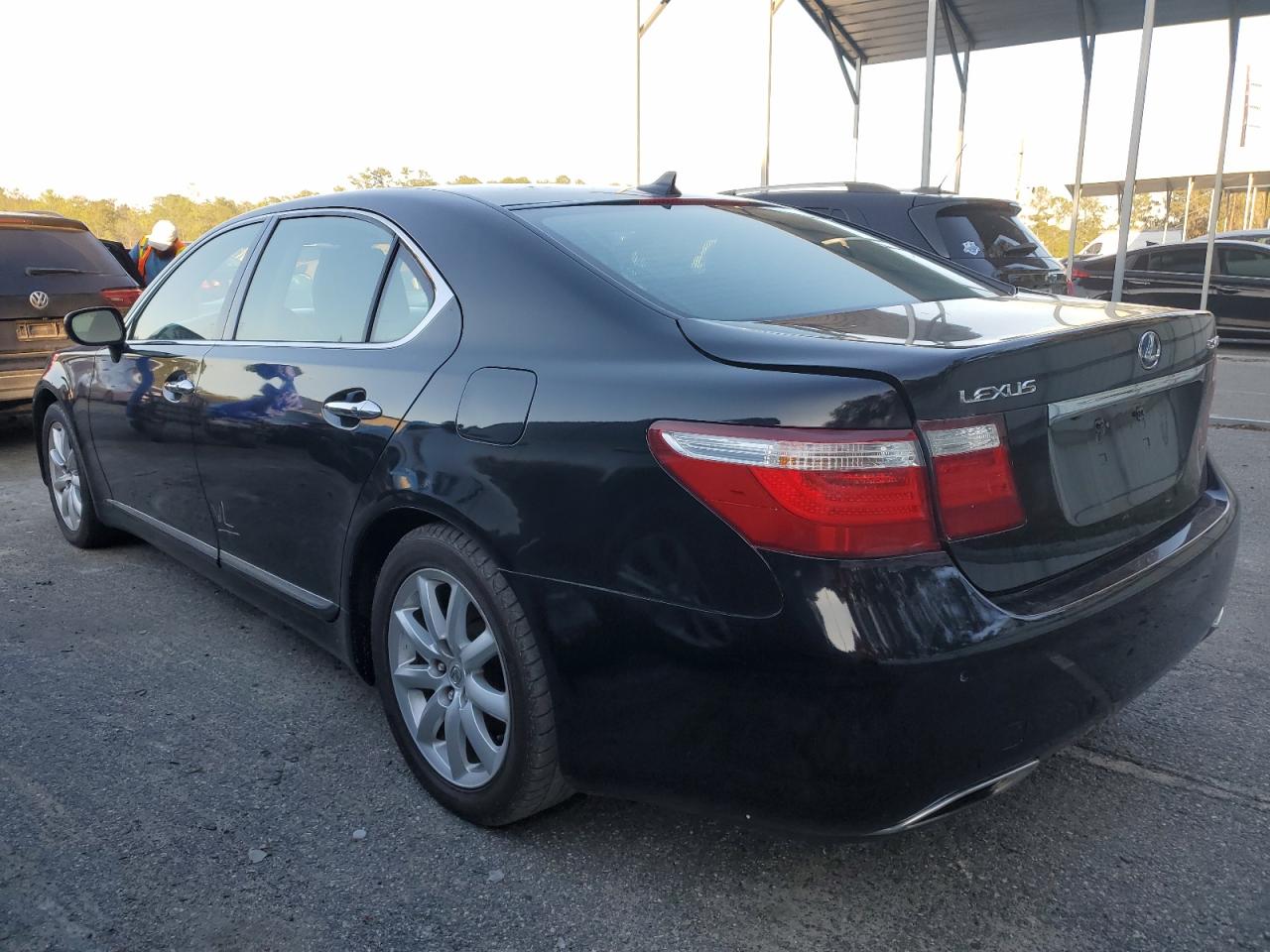 2008 Lexus LS - Image 2