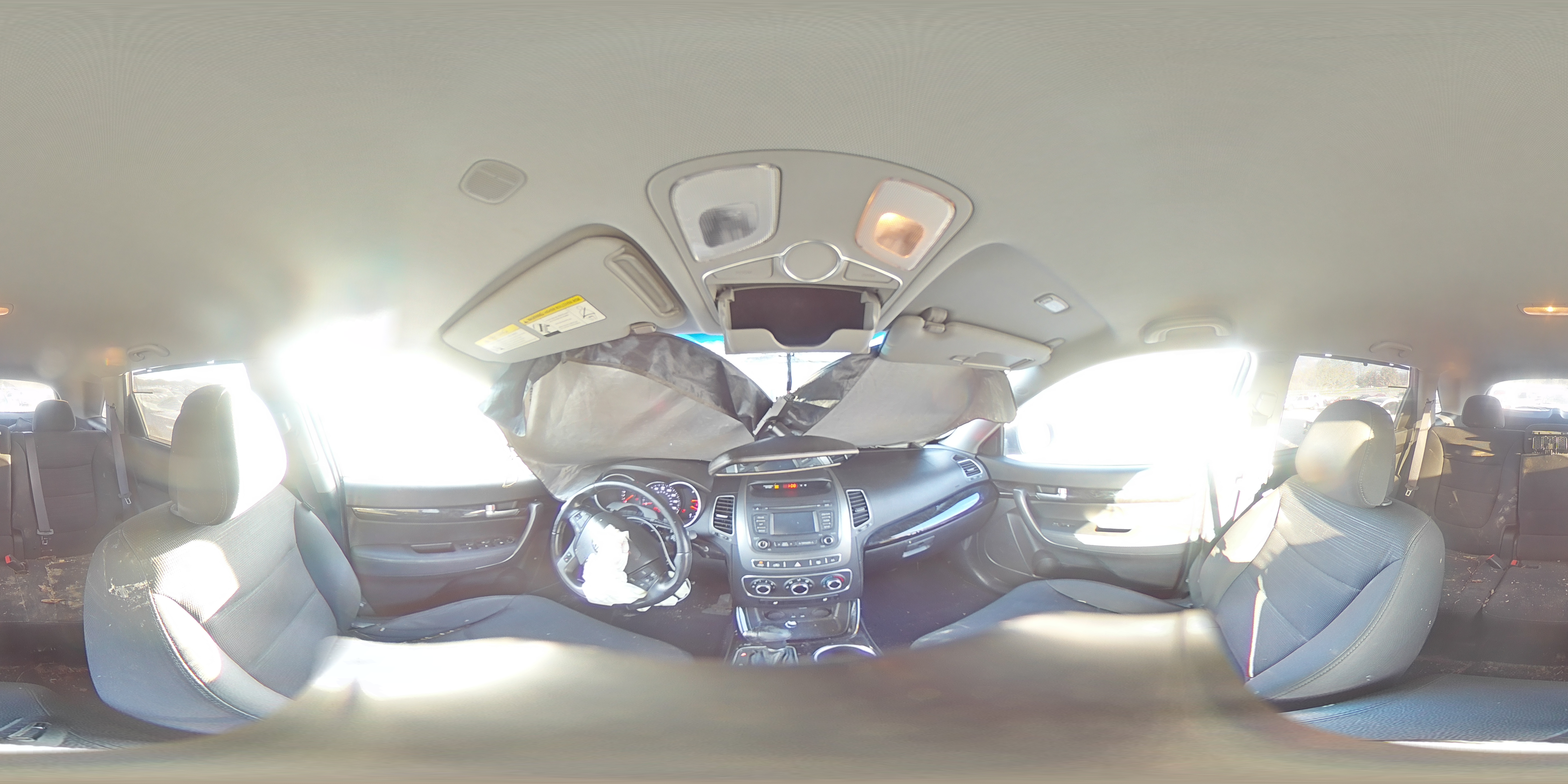 2014 Kia Sorento - Image 13