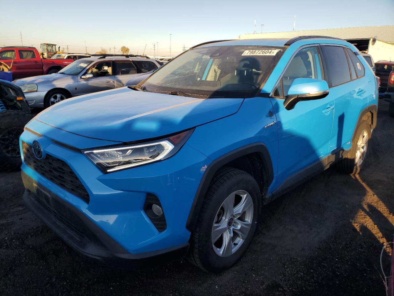 VIN 2T3R6RFV0MW013328 2021 TOYOTA RAV4 no.1