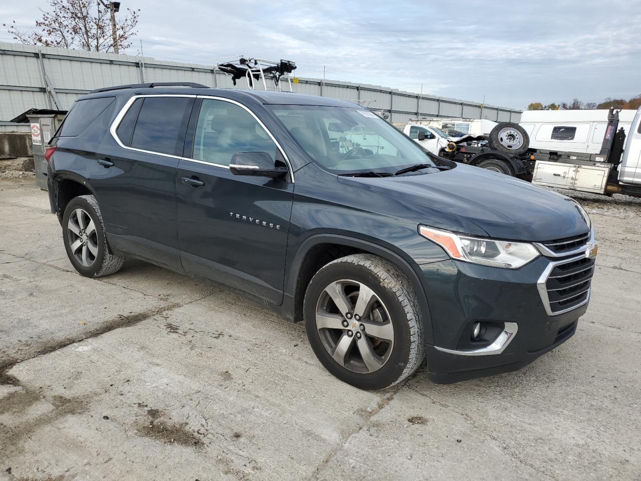 2019 Chevrolet Traverse - Image 4