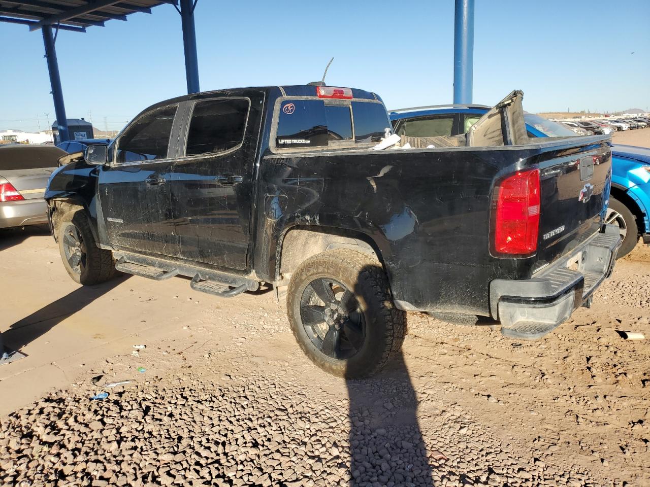 2016 Chevrolet Colorado - Image 2