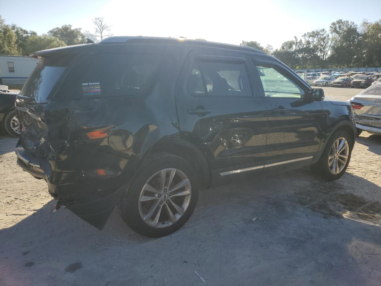 2018 Ford Explorer - Image 3