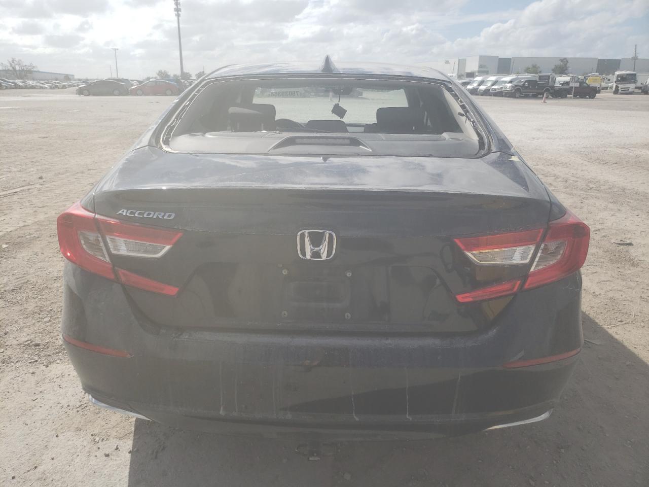 2018 Honda Accord - Image 6