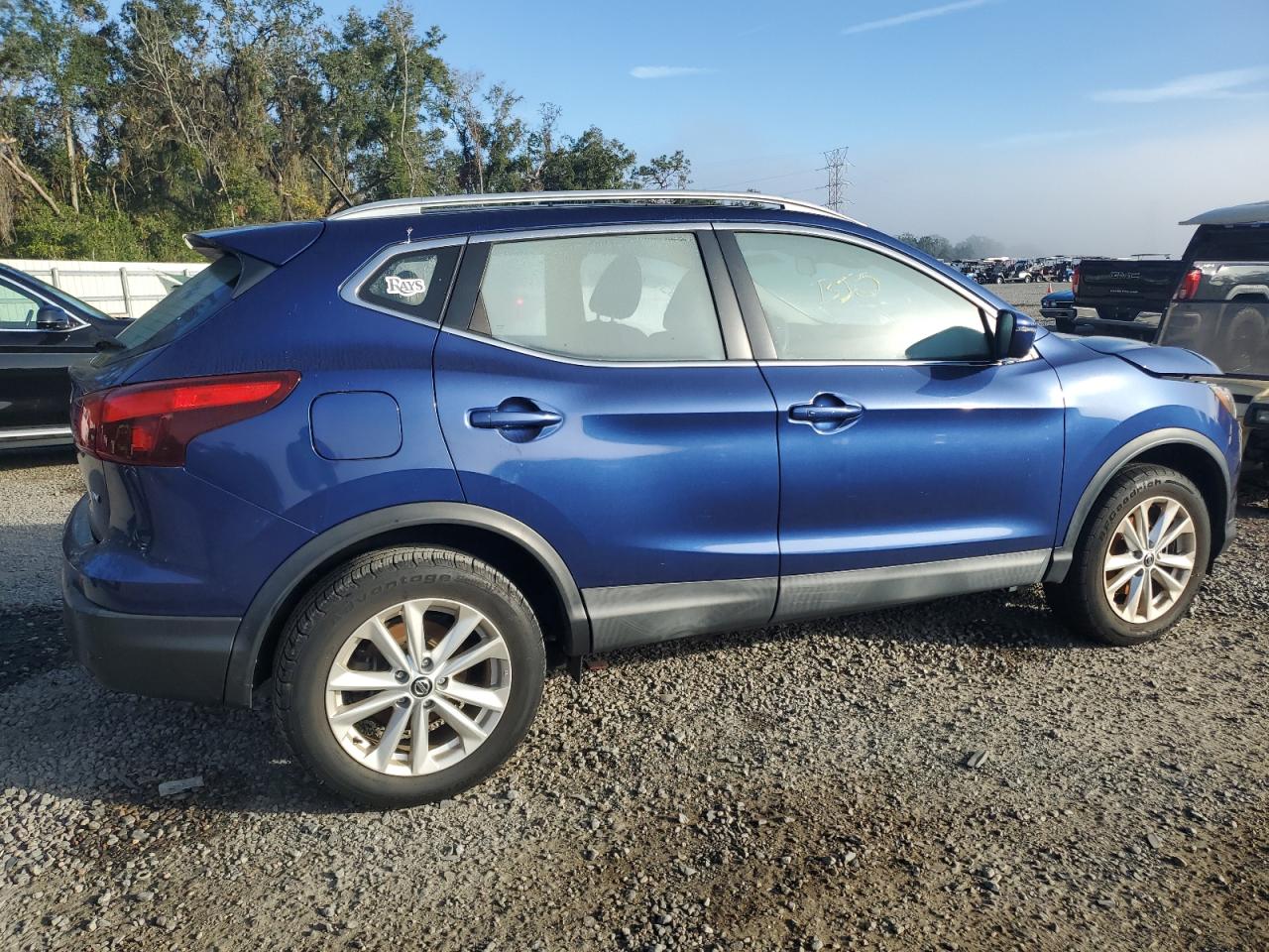 2019 Nissan Rogue - Image 3