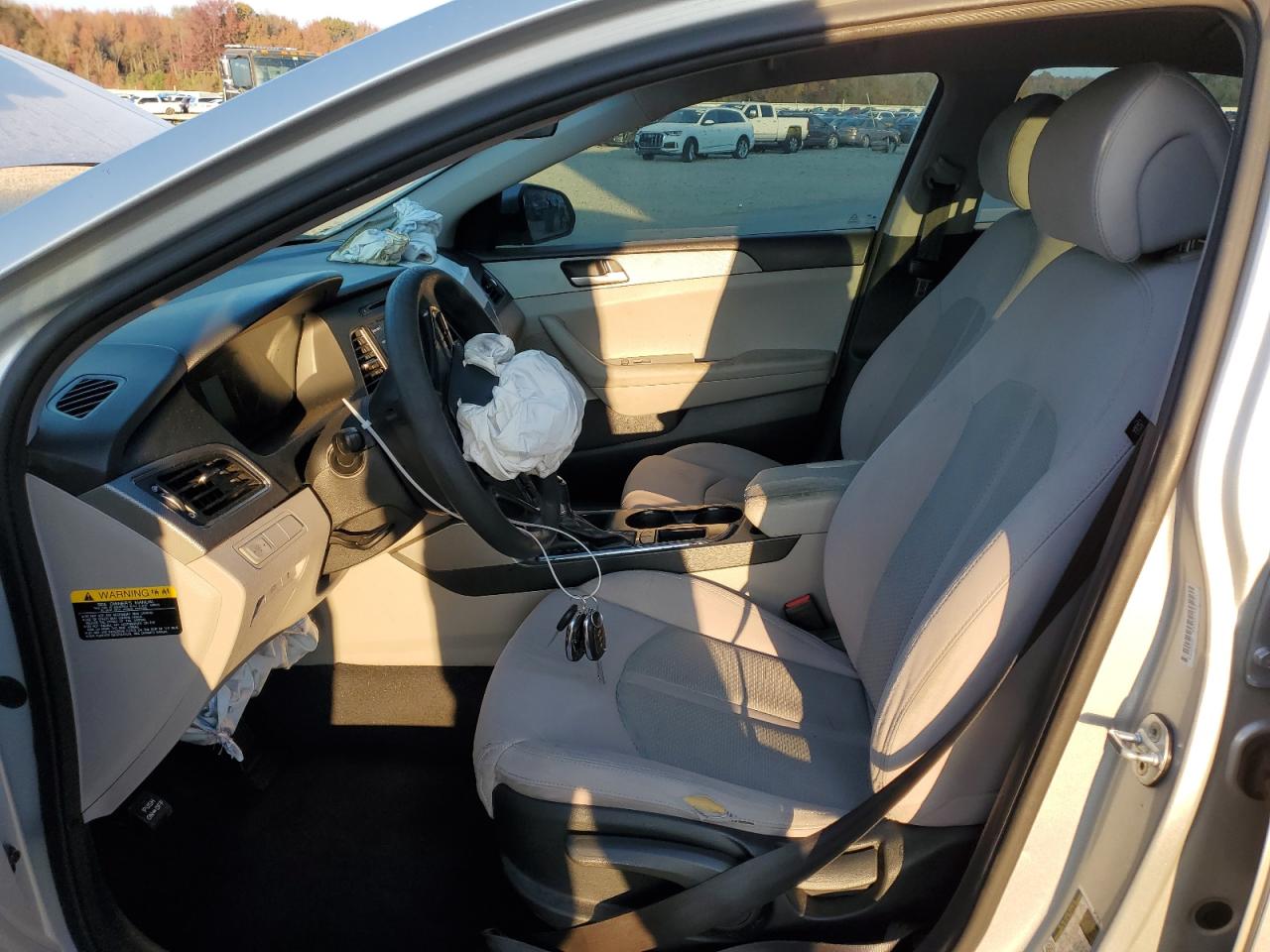 2015 Hyundai Sonata - Image 7