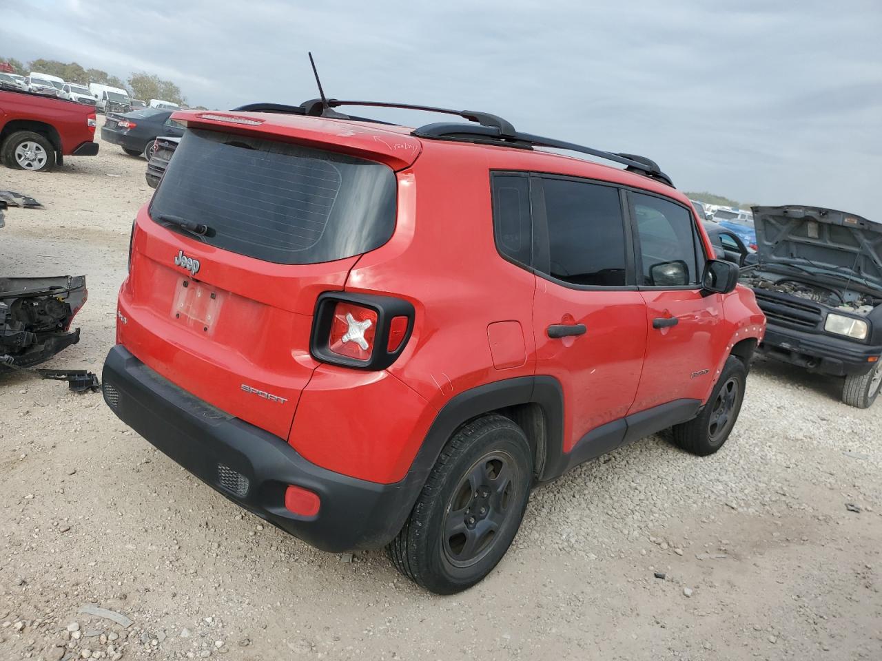 VIN ZACCJBAT0FPC20532 2015 JEEP RENEGADE no.3