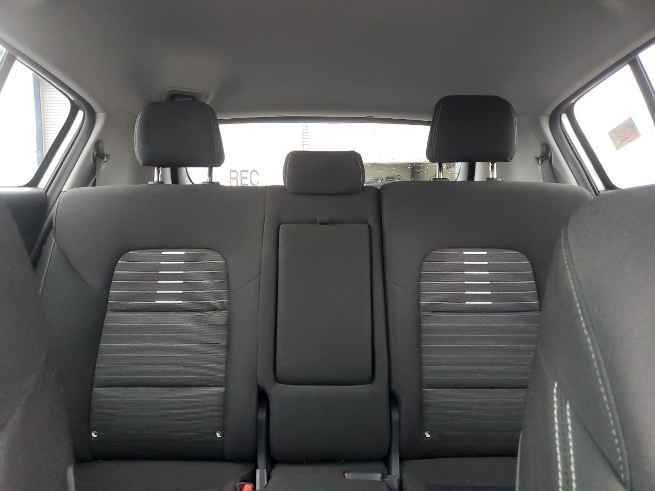 2020 Kia Sportage - Image 10