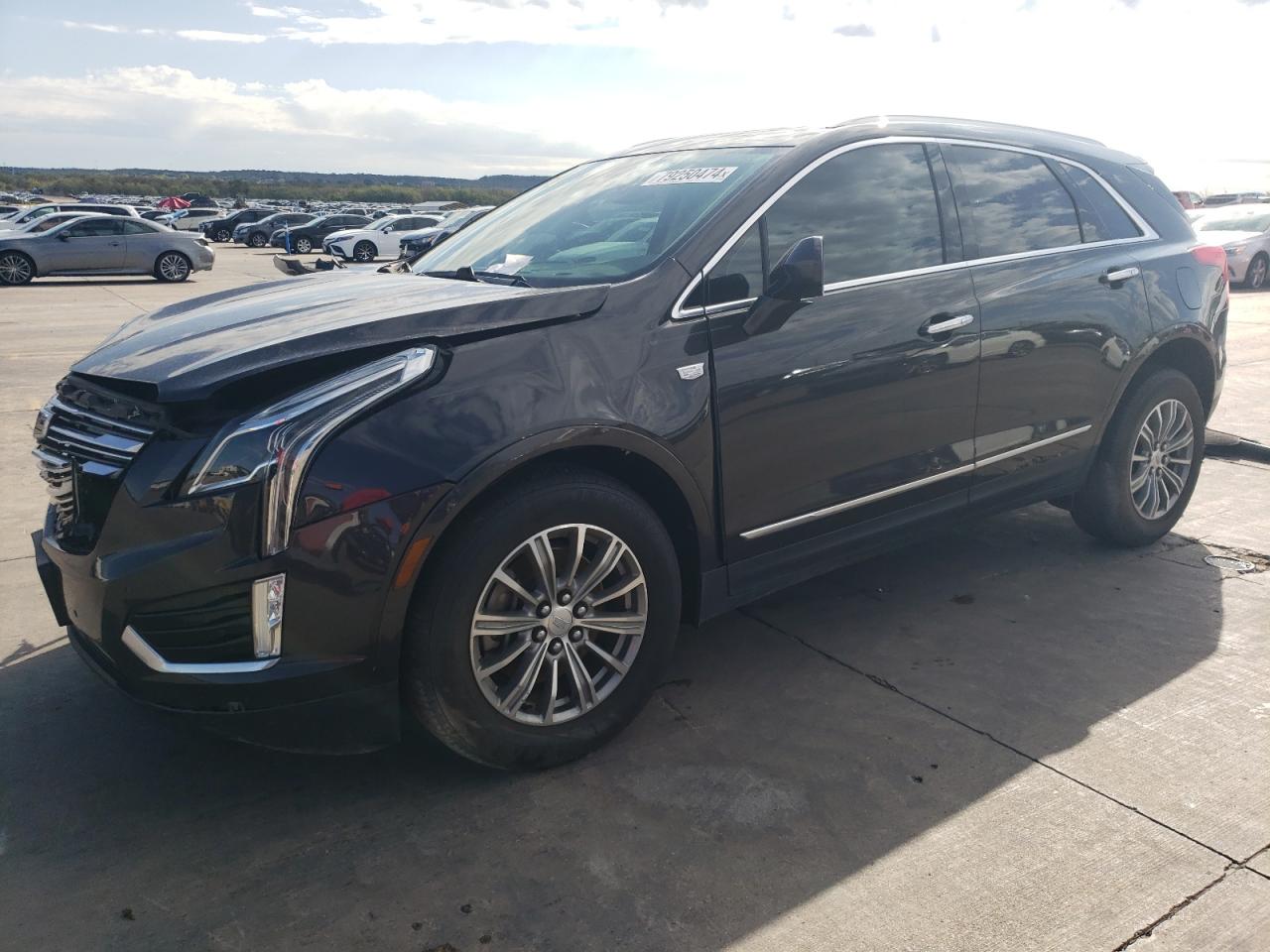 VIN 1GYKNBRS4HZ324094 2017 CADILLAC XT5 no.1