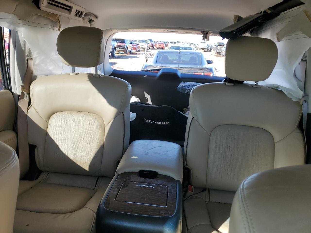 2017 Nissan Armada - Image 10