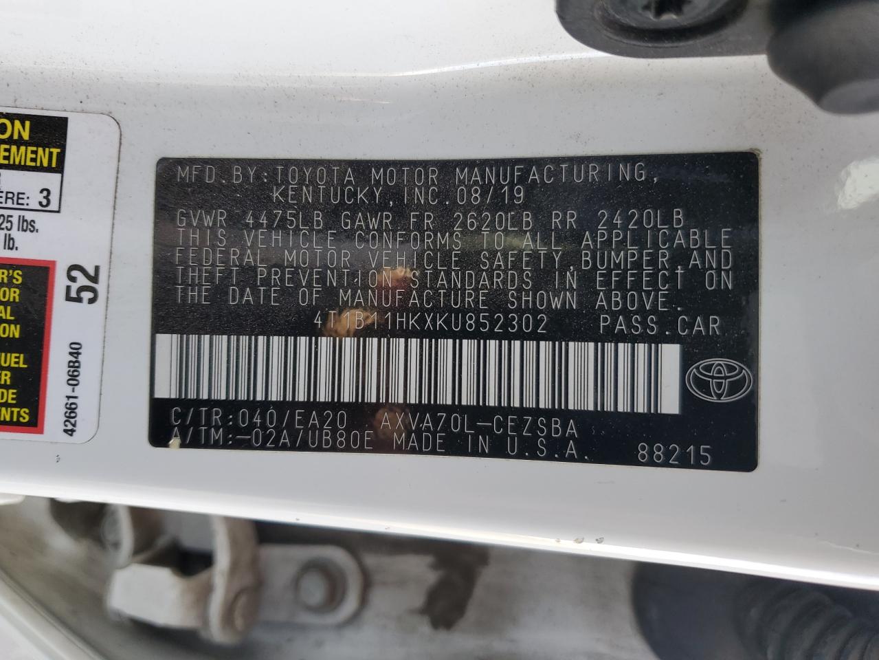 2019 Toyota Camry - Image 12