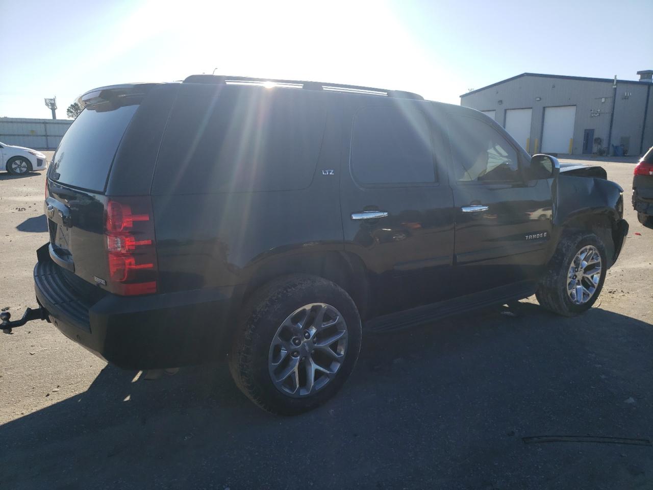 2007 Chevrolet Tahoe - Image 3