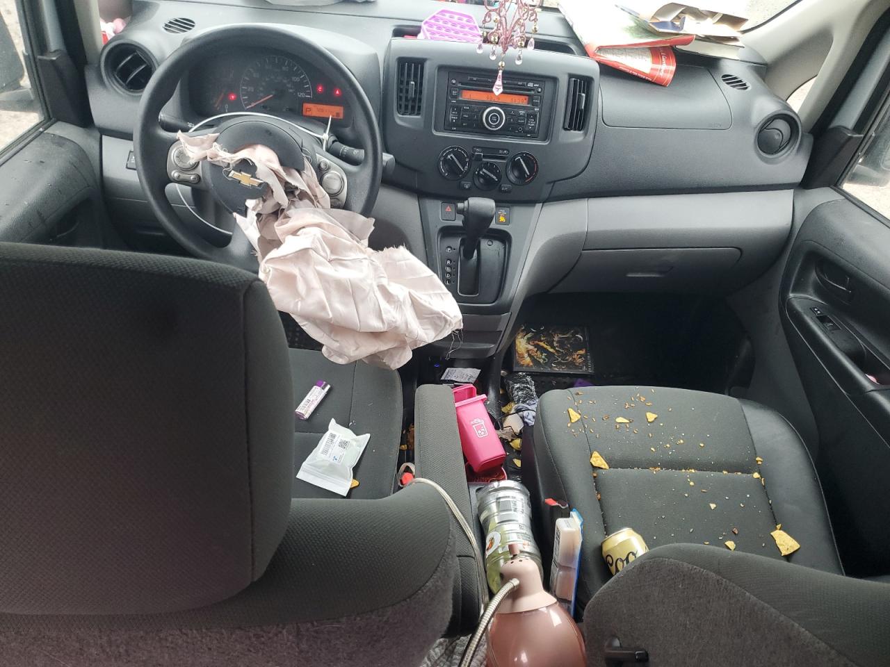 2015 Chevrolet Express - Image 8